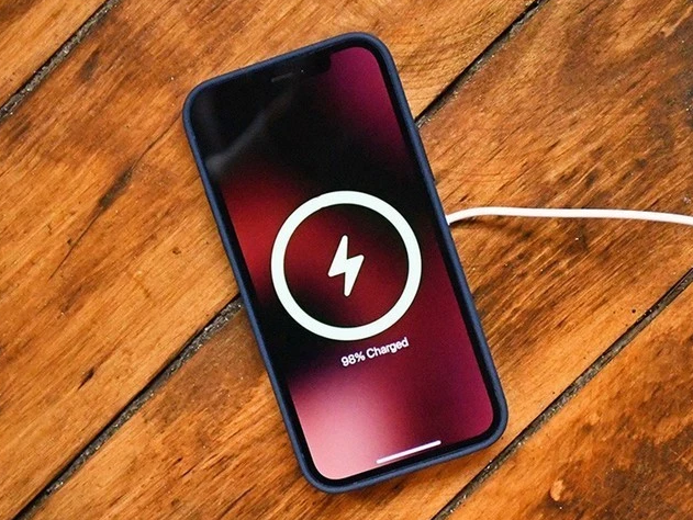 都兰苹果手机维修分享iPhone 12可以随便充电吗 